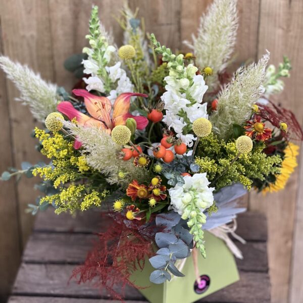 Spring Hedgerow Bouquet